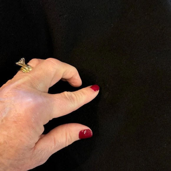 Hugo Boss Men’s De Tomaso 100% Virgin Wool Coat in Black, size 42L - Picture 12 of 16